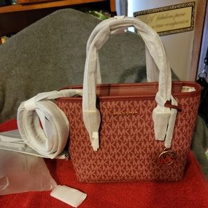 Michael Kors jet set travel tote